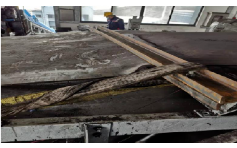 KWZK华体会体育在线注册,华体会体育（中国）钢丝输送带硫化机胶接工艺流程分享